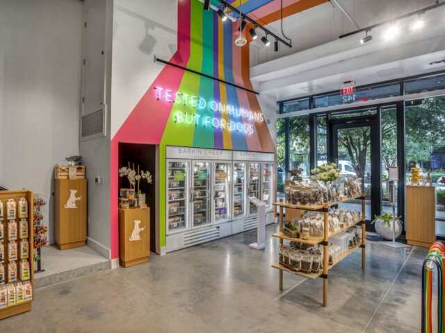 Barkin' Creek Dog Kitchen & Bath at the Domain NORTHSIDE food